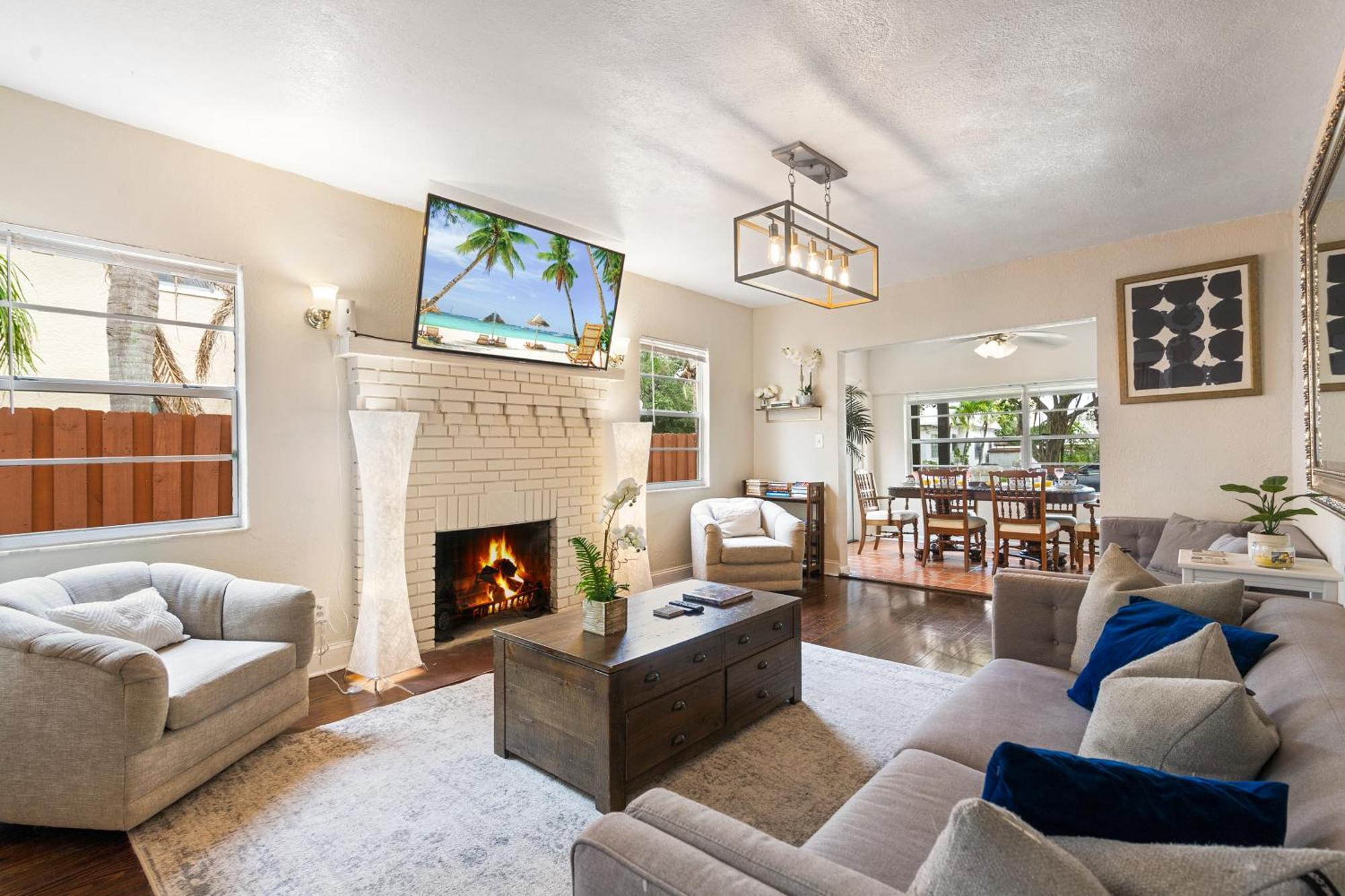 Chic Downtown Vacation Home And Guest Home West Palm Beach Eksteriør bilde