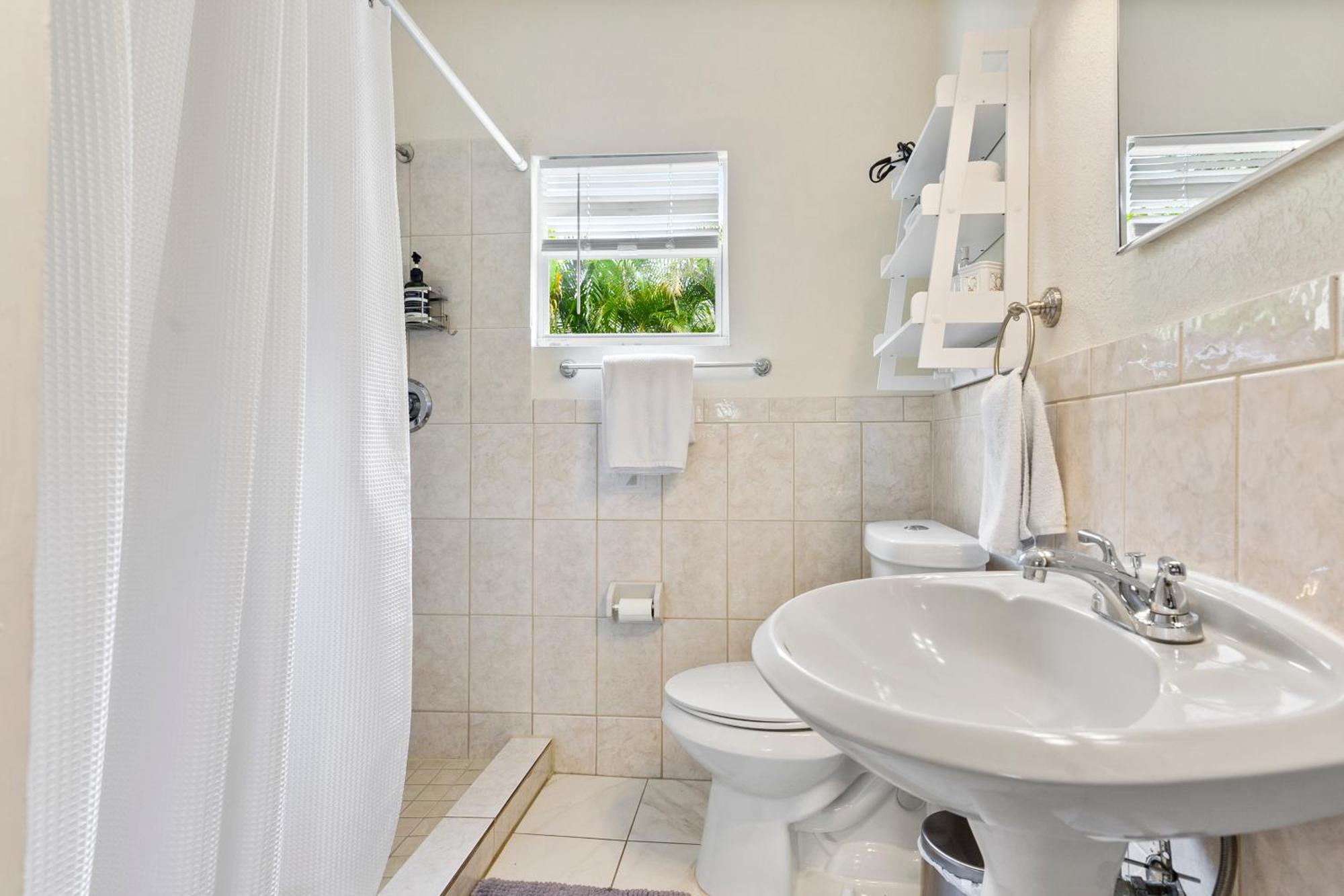 Chic Downtown Vacation Home And Guest Home West Palm Beach Eksteriør bilde